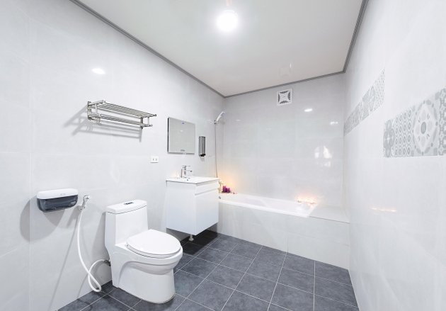 【漩藍四人房｜藍色舒眠療癒系】 - 房型照片